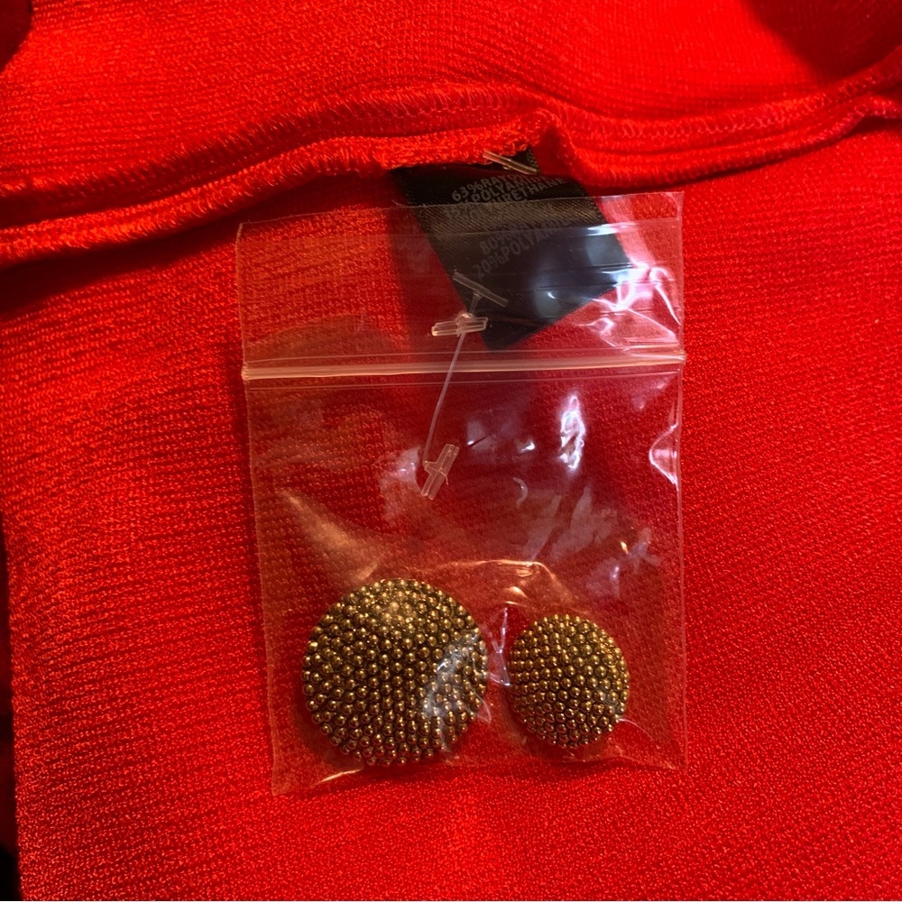 St. John Red Peplum Blazer Jacket Gold Buttons Size 0 | Luxury Designer - Picture 9 of 11
